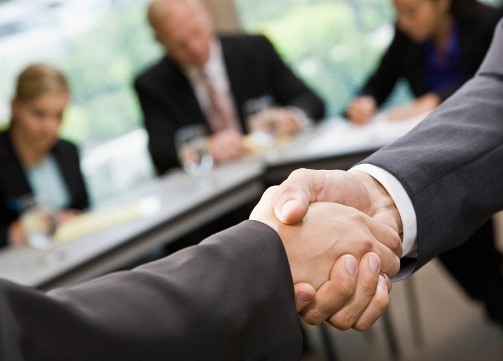 Business-People-Shaking-Hands